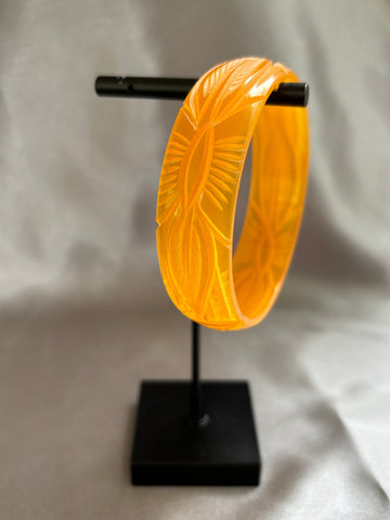 Carved Orange Translucent Bracelet